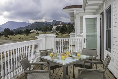 The pool and Jacuzzi at The Aspire are - The Stanley Hotel
